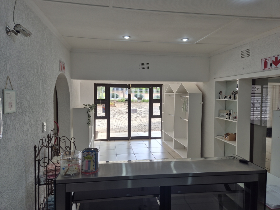 2 Bedroom Property for Sale in Wilkoppies North West